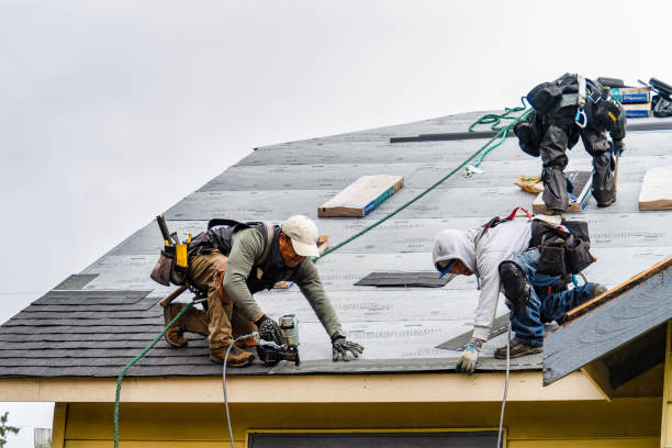 Professional Roofing technician working in Stewartsville, NJ